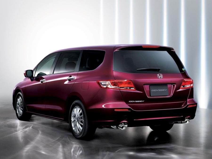  Honda Odyssey 2008 года  (JP) (фото 7 из 9)